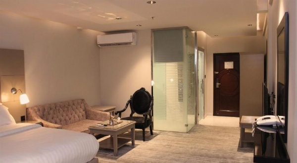 Sharz Hotel image 16