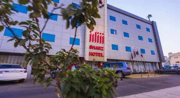 Sharz Hotel image 2