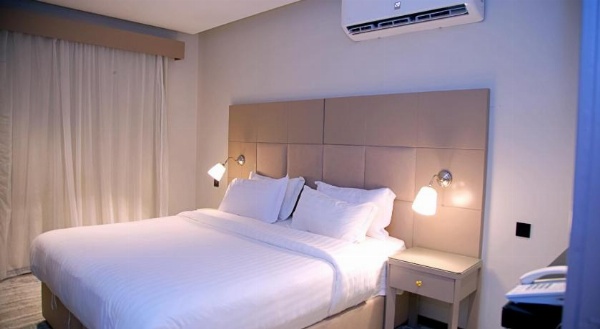 Sharz Hotel image 48